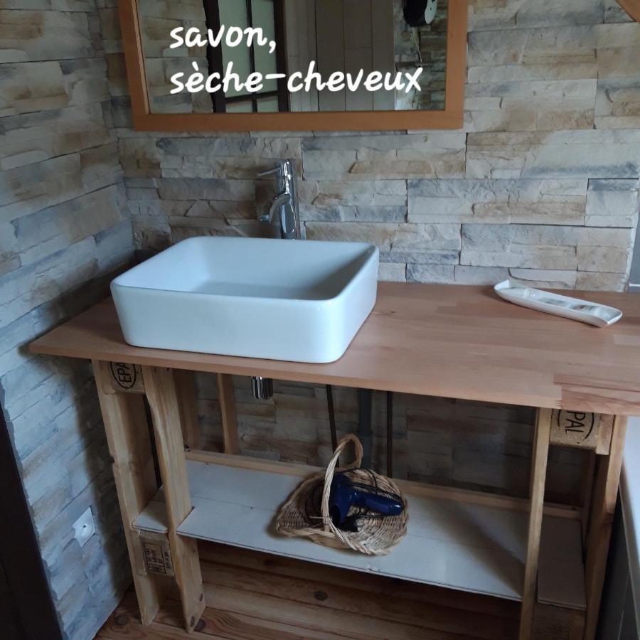 La Longère de Becquigny chambres d'hôtes Limesy Extérieur photo